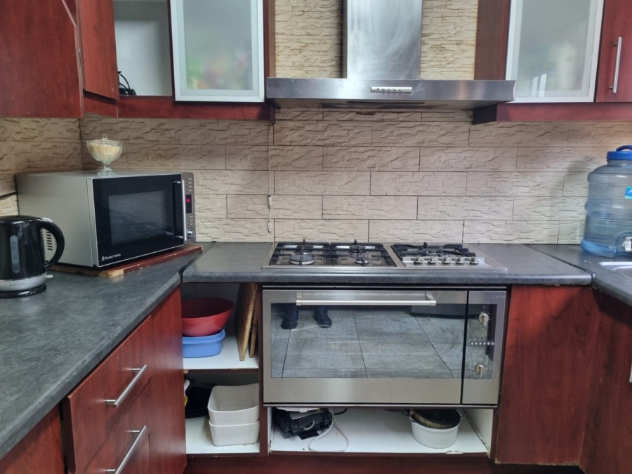 3 Bedroom Property for Sale in Belhar Western Cape